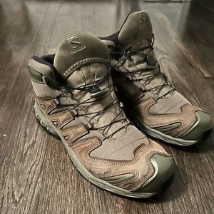 Men’s Salomon boots